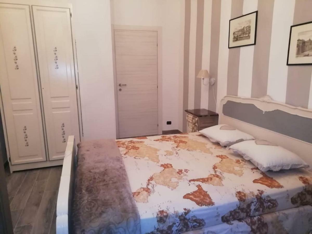 Casa Frejus . Comodo Al Centro E Al Politecnico Bus 33 E 42